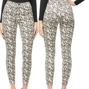 NWOT Good American Good Legs Snake Print Jeans